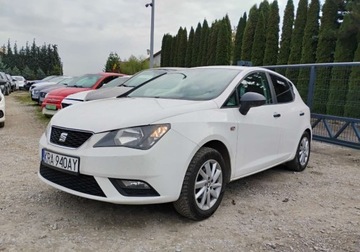 Seat Ibiza IV Hatchback 5d Facelifting 1.2 TSI 90KM 2016 Seat Ibiza 2016r, 1.2 TSI. Lekko uszkodzony prawy tyl. Jezdzi. 1.2 90KM