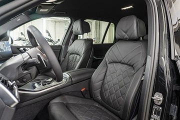 BMW X5 G05 SUV Facelifting 3.0 30d 298KM 2025 BMW X5 xDrive30d Dostępny od ręki!, zdjęcie 10