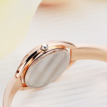 Zegarek DAMSKI BRANSOLETA Metalowy WYGODNY KLASYCZNY ELEGANCKI Złoto-Biały