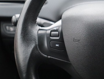 Peugeot 208 I Hatchback 3d 1.2 VTI 82KM 2013 Peugeot 208 1.2 PureTech, Klima, Tempomat, zdjęcie 16