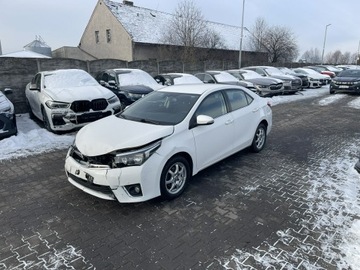 Toyota Corolla X Sedan Facelifting 1.6 Valvematic 132KM 2014 Toyota Corolla Klimatronik Kamera Tempomat, zdjęcie 4