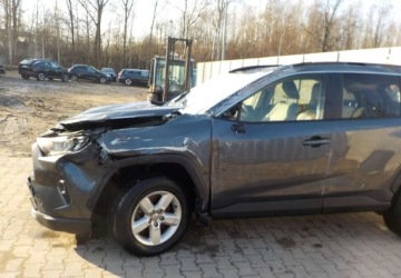 Toyota RAV4 V SUV Facelifting 2.5 Hybrid  Dynamic Force 218KM 2023 Toyota RAV4 Okazja 2.5 Hybryda 218KM, zdjęcie 11