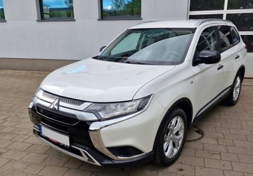 Mitsubishi Outlander III SUV Facelifting 2017 2.0 150KM 2018 Mitsubishi Outlander Salon PL Dealer Mitsubishi 2.0 Benzyna 150KM