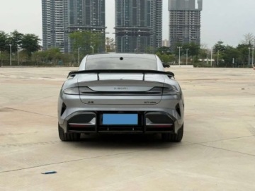 Xiaomi SU7 2025 Xiaomi SU7 2025 1550Km Elektryczny 1550KM, zdjęcie 2