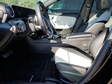 Mercedes Klasa A W177/V177 2019 Mercedes-Benz Klasa A 2019 MERCEDES-BENZ A 220 4MATIC 2.0 Benzyna 188KM, zdjęcie 7