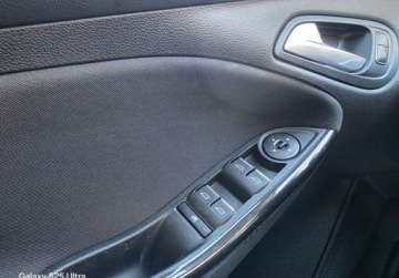 Ford Focus III Kombi Facelifting 1.0 EcoBoost 125KM 2017 Ford Focus Super Stan NAVI - Kamera - 114 Tkm - Zarejstrowany 125KM, zdjęcie 15