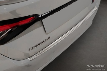 Накладка на задний бампер Toyota Corolla 12 Sedan