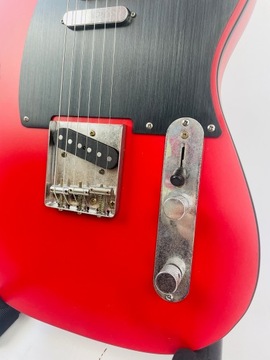 Винтажный SDR телекастер Squier, посвященный 40-летнему юбилею