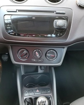 Seat Ibiza IV Hatchback 5d 1.2 MPI 70KM 2011 Seat Ibiza Seat Ibiza Tempomat Alufelgi 1.2 Benzyna 70KM, zdjęcie 18