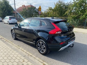 Volvo V40 II Hatchback Facelifting 2.0 D2 120KM 2017 Volvo V40 CROSS COUNTRY LEDY NAWIGACJA PARKTRONIC KLIMA PODGRZEWANE FOTELE, zdjęcie 1