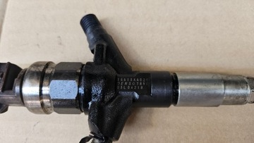 VSTŘIKOVAČE VSTŘIKOVACÍ TRYSKA 16613AA020 SUBARU