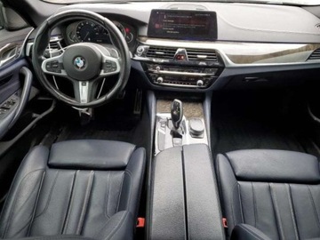 BMW Seria 5 G30-G31 2018 BMW Seria 5 540I 2018, od ubezpieczalni 3.0 Benzyna 335KM, zdjęcie 7
