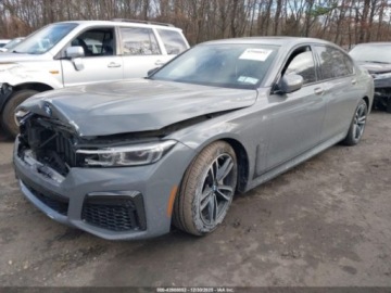 BMW Seria 7 G11-G12 2020 BMW Seria 7 750i xDrive 2020 4.4 Benzyna 523KM, zdjęcie 1