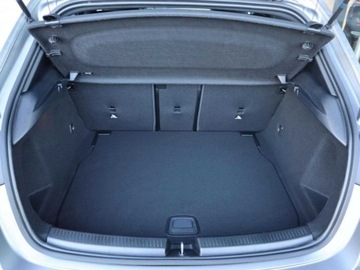 Mercedes Klasa A W177/V177 Hatchback Facelifting 2.0 220 190KM 2025 A Klasa 220 4-Matic AMG Line 2.0 (190KM) 2025, zdjęcie 5