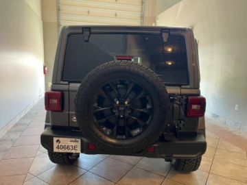 Jeep Wrangler IV 2021 Jeep Wrangler Unlimited 4xe Sahara 2021 2.0 Hybryda Plug-in 375KM, zdjęcie 4