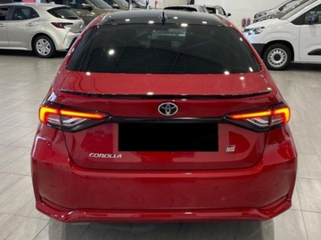 Toyota Corolla XII Sedan Facelifting 1.8 Hybrid 140KM 2025 GR Sport 1.8 Hybrid 140KM | Podgrzewane fotele!, zdjęcie 3