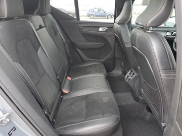 Volvo XC40 2022 Volvo XC 40 T5 R-Design 2022 2.0l 2.0 Benzyna 248KM, zdjęcie 11