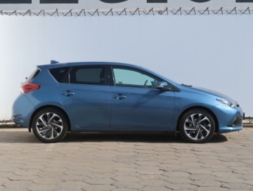 Toyota Auris II Hatchback 5d Facelifting 1.2 D-4T 116KM 2015 Toyota Auris 1.2 Ti, Salon Polska, Serwis ASO, zdjęcie 5