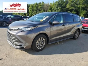 Toyota Sienna III 2021 Toyota Sienna Toyota Sienna XLE AWD, od ubezpieczalni 2.5 Hybryda 245KM