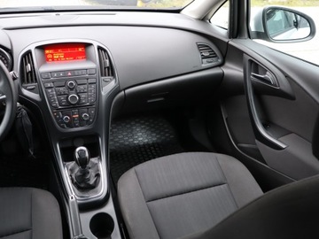 Opel Astra J Sports Tourer Facelifting 1.4 Turbo ECOTEC 140KM 2014 Opel Astra 1.4 T, Salon Polska, Serwis ASO, GAZ, zdjęcie 6