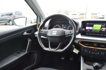 Seat Arona Crossover Facelifting 1.0 TSI 110KM 2022 Seat Arona 1.0TSI 110KM Style FullLEDPakiet ComfortPakiet SpringPDCFV23, zdjęcie 9