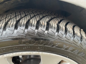 Mercedes Klasa C W204 Kombi T204 1.8 180 CGI BlueEFFICIENCY 156KM 2011 MERCEDES-BENZ KLASA C (W204) C 180 CGI (204.049) 156 KM, zdjęcie 15