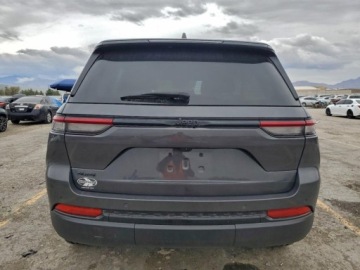 Jeep Grand Cherokee V 2024 Jeep Grand Cherokee Laredo 2024 3.6 Benzyna 293KM, zdjęcie 2