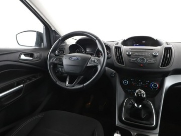 Ford Kuga II SUV Facelifting 1.5 EcoBoost 120KM 2019 Ford Kuga klimatyzacja grzane fotele czujniki, zdjęcie 15