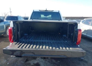 Toyota Tundra II 2023 Toyota Tundra 2023, 3.4L, 4x4, SR5, od ubezpieczalni 3.4 Benzyna 389KM, zdjęcie 6