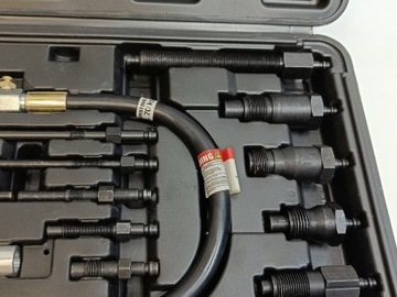 Тестер давления сжатия 0–70 бар KRAFTMANN 62660