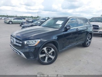 Mercedes GLC C253 2021 Mercedes-Benz GLC 2021r., 4X4, od ubezpieczalni 2.0 Benzyna 255KM, zdjęcie 2