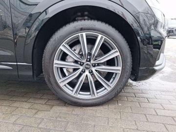 Audi Q8 SUV 3.0 45 TDI 231KM 2022 Audi Q8 S-Line Matrix Pneumatyka 3.0 Diesel 231KM, zdjęcie 33