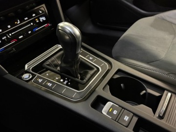 Volkswagen Arteon Fastback Facelifting 2.0 TDI 200KM 2021 Volkswagen Arteon Shooting Brake R-Line, Salon Pol, zdjęcie 30