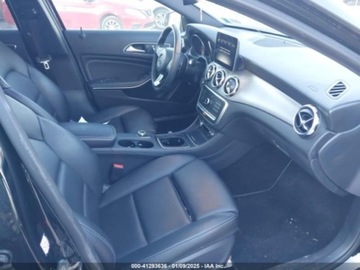 Mercedes GLA I 2019 Mercedes-Benz GLA 2019r., 250, od ubezpieczalni 2.0 Benzyna 209KM, zdjęcie 8