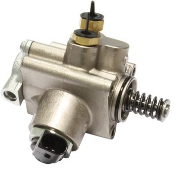 POMPA WYSOKIEGO CIŚNIENIA 133061 HITACHI