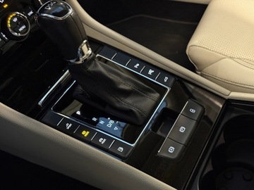 Skoda Superb III 2020 Skoda Superb Skoda Superb L&amp;K, 1.4TSI 156KM, Salon, zdjęcie 31
