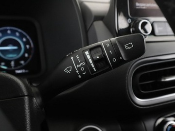 Hyundai Kona I Crossover Facelifting 1.0 T-GDI 120KM 2021 Hyundai Kona mHEV navi grzane fotele kamera, zdjęcie 33