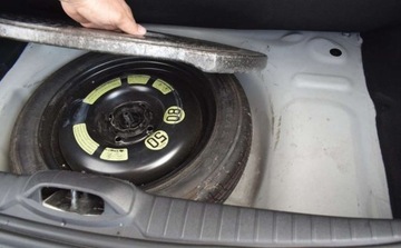 Peugeot 208 I Hatchback 5d Facelifting 1.6 BlueHDi 75KM 2018 Peugeot 208 Peugeot 208 1.6 BlueHDi Active 1.6 Diesel 75KM, zdjęcie 15