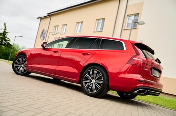 Volvo V60 II  Kombi 2.0 T5 250KM 2019 MEGA KOLOR __JASNE SKÓRY __SUPER PEDANTYCZNY STAN_, zdjęcie 14