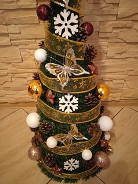 Елка КОНУС УКРАШЕННАЯ украшениями 220 см НАКОНЕННАЯ