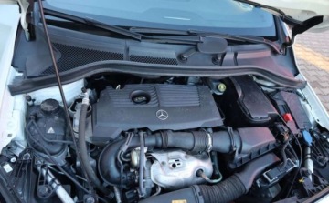 Mercedes Klasa B W246 Sports Tourer Facelifting 1.6 200 156KM 2016 Mercedes-Benz Klasa B Mercedes-Benz Klasa B 200 UrbanStyle Edition 1.6, zdjęcie 33