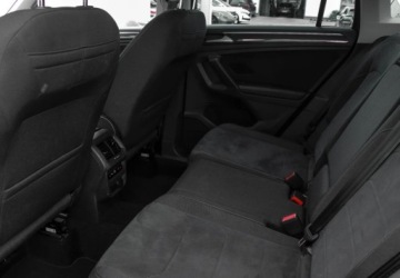 Volkswagen Tiguan II 2022 Volkswagen Tiguan Volkswagen Tiguan Elegance 2.0 TDI 150KM 1.5 Diesel 150KM, zdjęcie 11