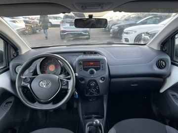 Toyota Aygo II Hatchback 3d Facelifting 1.0 VVT-i 72KM 2021 Toyota Aygo Klimatyzacja LPG, zdjęcie 9
