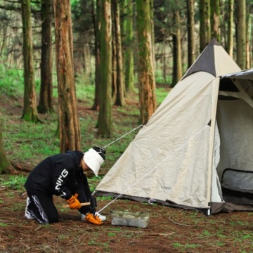 РЕЗИНОВЫЙ МОЛОТОК ДЛЯ ЗАБИВАНИЯ В ЭКРАНЕ СОБАК.