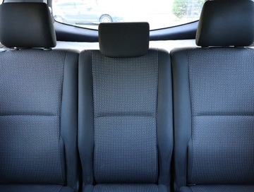 Toyota Corolla Verso E120 2.2 D-4D 177KM 2006 Toyota Corolla Verso 2.2 D-4D, 174 KM, 7 miejsc, zdjęcie 9