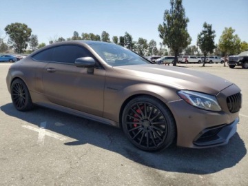 Mercedes Klasa C W205 2017 Mercedes-Benz Klasa C 63 AMG-S 2017 4.0l 4.0 Benzyna 503KM, zdjęcie 4