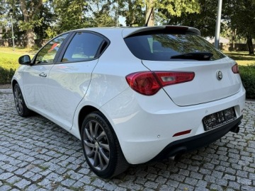 Alfa Romeo Giulietta Nuova II Hatchback 5d 1.4 TB 16V 105KM 2013 Alfa Romeo Giulietta Veloce Limited Edition, zdjęcie 7
