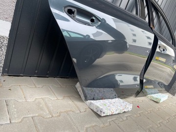 Дверь задняя правая A3 8Y SEDAN LX7L NEEDLES 8YS