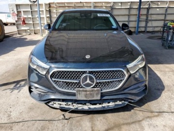 Mercedes Klasa E W214 2024 Mercedes-Benz Klasa E 350 4Matic 2024 2.0l 2.0 Benzyna 255KM, zdjęcie 5