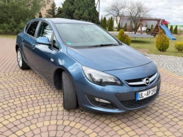 Opel Astra J GTC 1.4 Turbo ECOTEC 140KM 2013 Opel Astra 1.4t 140KM Serwis Gotowy do jazdy 1.4 Benzyna 140KM, zdjęcie 15
